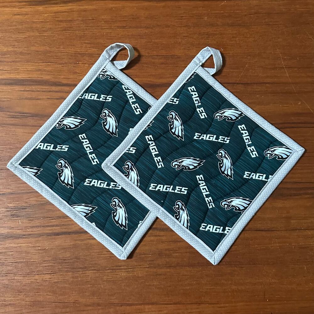 Handmade Pair of NFL Philadelphia Eagles Potholders